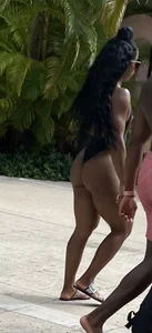 More vacation bikini ass