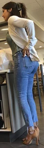 Big Latina bubble booty in tight jeans