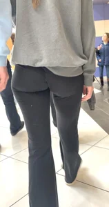 Cute Butt in Mall