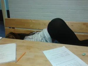 Teen JB in Yoga Pants Bend Over on Bench - Cute Ass
