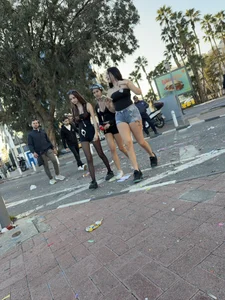 Carnival girls