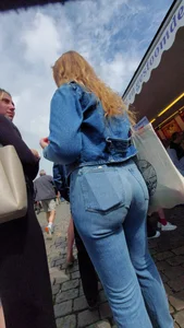 The Blonde Tight Pants Immersion