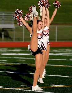 Candid cheerleaders