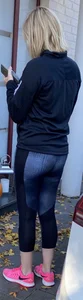 Blonde jogger ass