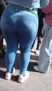 True Phat Buttcheeks In Pocketless Jeans VPL OC