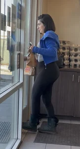 Thick Latina in Leggings at BK