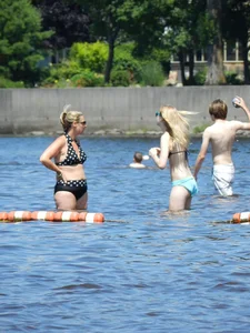 Bikini girls