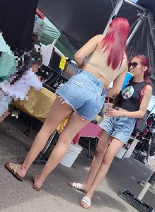 Lil cheeky latina in short shorts and sister with pokies!