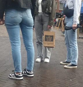 Nice looking girl with a little sexy bubble ass in tight jeans