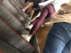 Hot Ass in Red Tight Jeans on the Subway Escalator Creepshots Collection