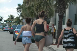 Deerfield Beach bikini girls