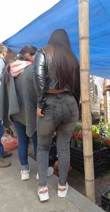 Nalgas en jeans