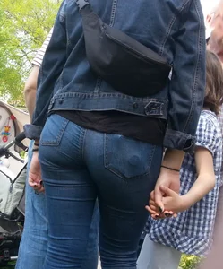Milf in tight jeans with a nice ass and vpl