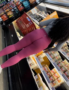 Ebony Ass Tighter than some vise-grips! (OC)