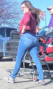 Corn fed Midwest Momma