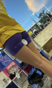 Fun ass in purple lulu shorts!