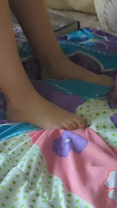 Sister feet creep shots