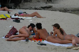 Verna topless beach girls out in the sun