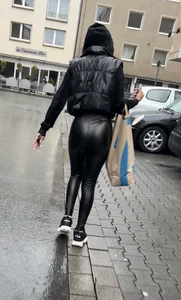 Hottest bubble ass in shiny black leggings