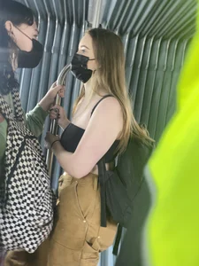 Crop top teen