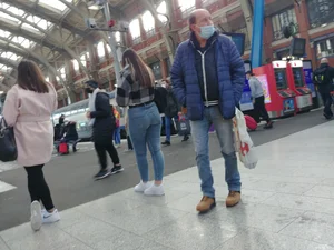 I like when trains are late