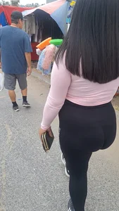 SECOND PART (OC) LATINA ASS IN BLACK LEGGINGS!