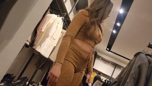 The perfect latina doesn’t exist #10