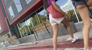 Sorority babe shows off her cheeks