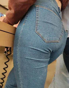 Apple store beauty