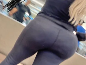 Big ass had me rock hard