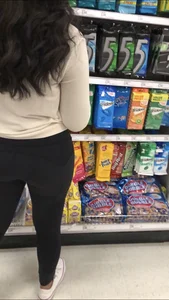Perfect yoga pants booty