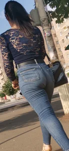 Armenian girl has gorgeous ass