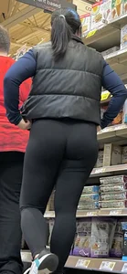 Tight booty Asian chic in black‼️