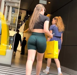 Non OC shorts with VPL