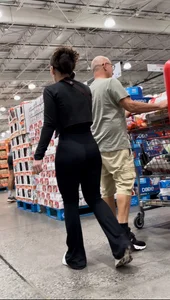 Latinas in Leggings VTL+BBL?