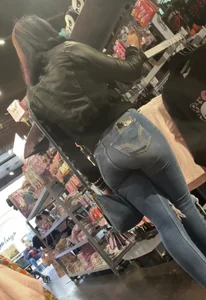 Amazing goth teen with her tits out