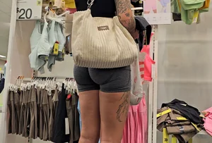 THICK White Girl Bubble Butt