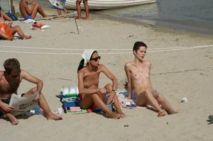 Verna topless beach girls out in the sun