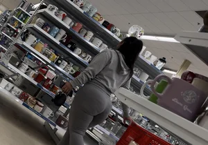 3 different levels of thicc milfs