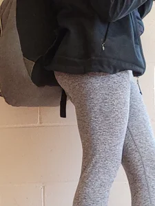 Sexy Fit Legs in Grey Leggings Creepshot