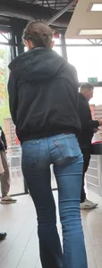 Two cute chicks in tight jeans at kfc and bk