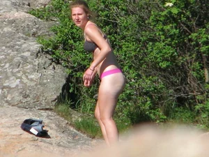 Bikini girls