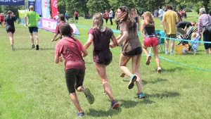 Bristol Pretty Muddy 5k race girls 2019