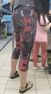 Skinny leggings in the store