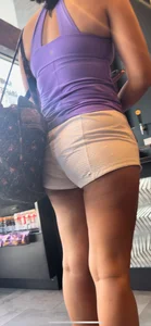 HUNGRY white lululemon shorts VPL