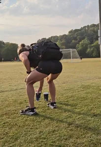 Super athletic milf in tiny Lulus bending over