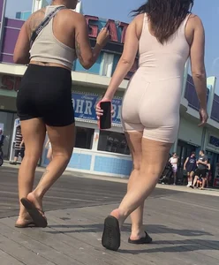 Pawg in sexy tan bodysuit on boardwalk(ALL OC)