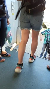 Perfectly Hot Thin Legs Closeup Public Transport Creepshots