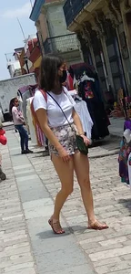 NICE GIRLS ON THE STREET