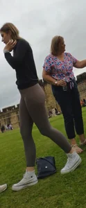 Stunning girl with a fabulous ass in light brown leggings, my best capture yet